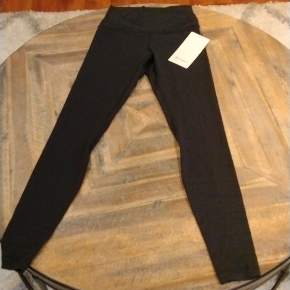 Lululemon align hr pant 28"